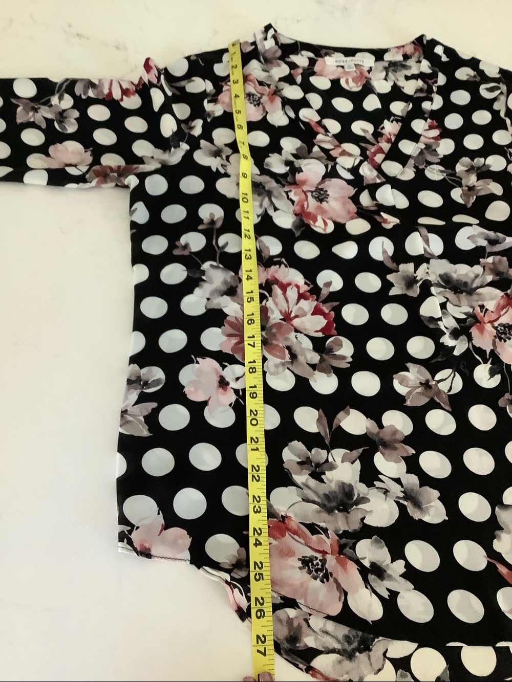 Rose & Olive Black Polka Dot Floral V-Neck Blouse size XL - Picture 7 of 7